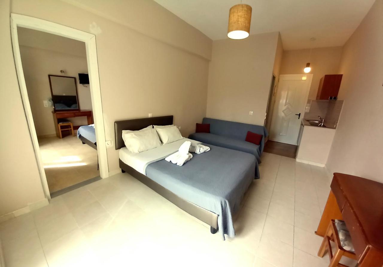 Mare Blu Studios & Suites Laganas Camera foto