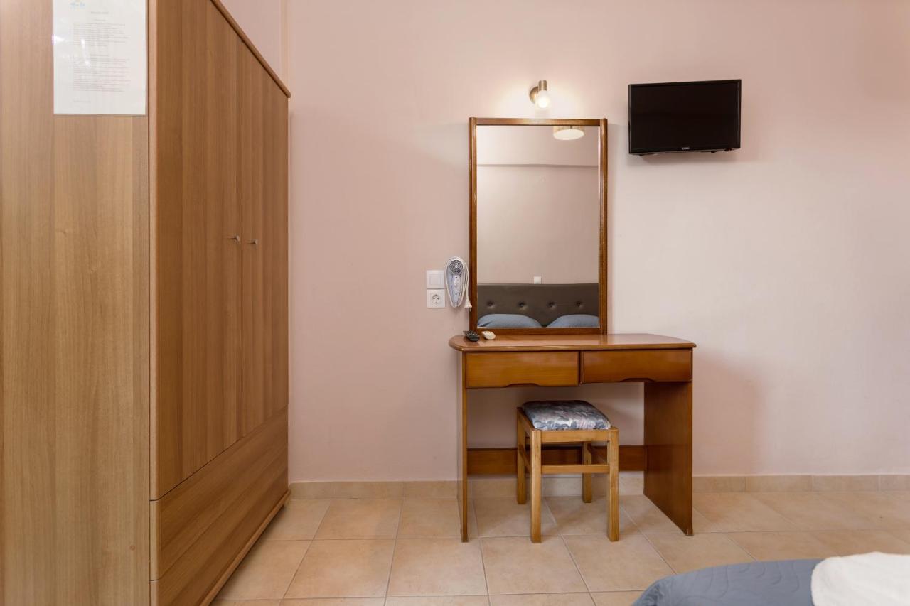 Mare Blu Studios & Suites Laganas Esterno foto