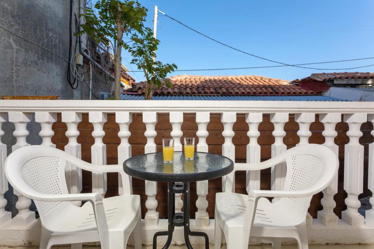 Mare Blu Studios & Suites Laganas Esterno foto