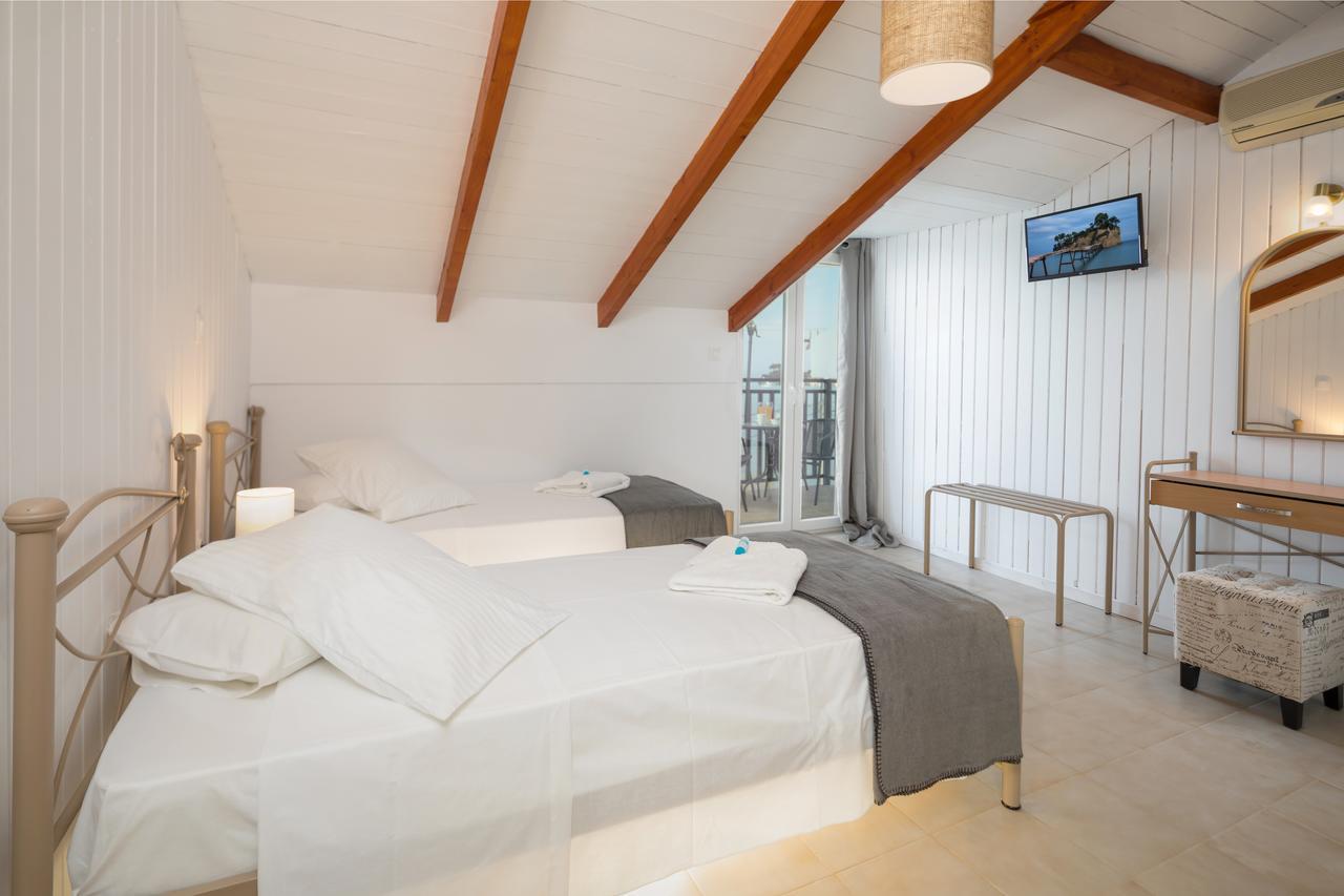 Mare Blu Studios & Suites Laganas Esterno foto