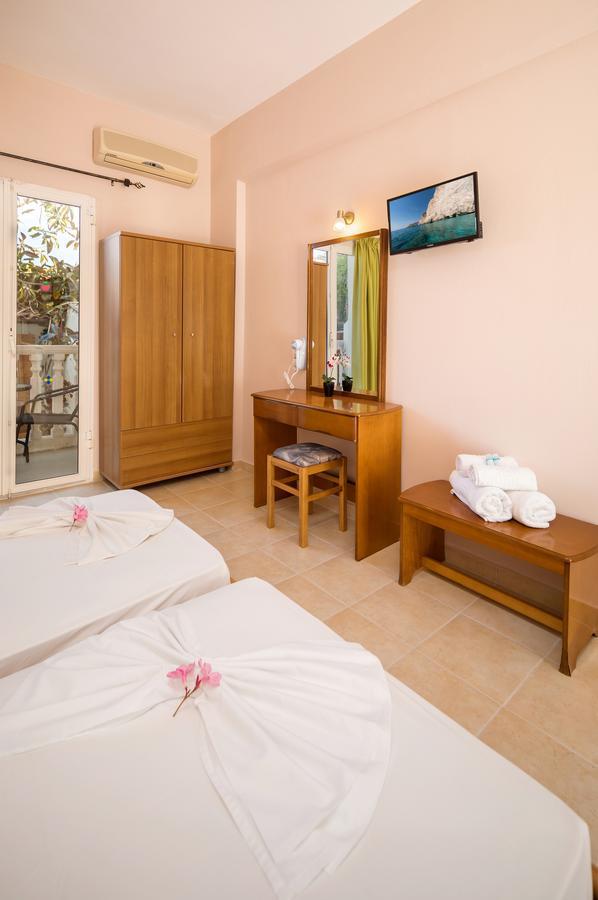 Mare Blu Studios & Suites Laganas Esterno foto