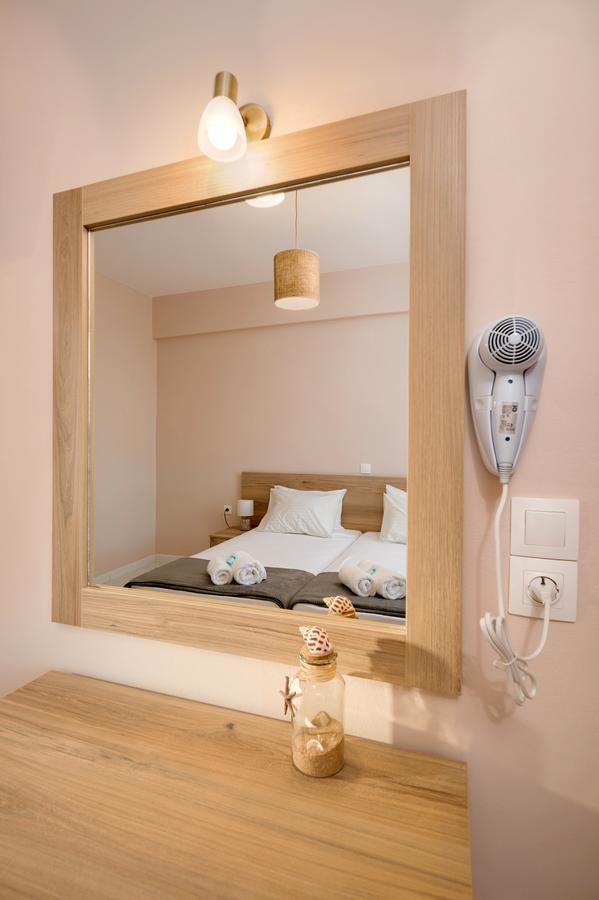 Mare Blu Studios & Suites Laganas Esterno foto