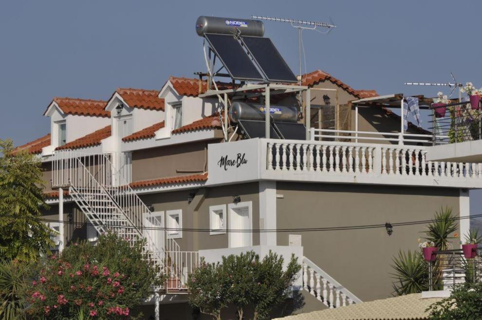 Mare Blu Studios & Suites Laganas Esterno foto